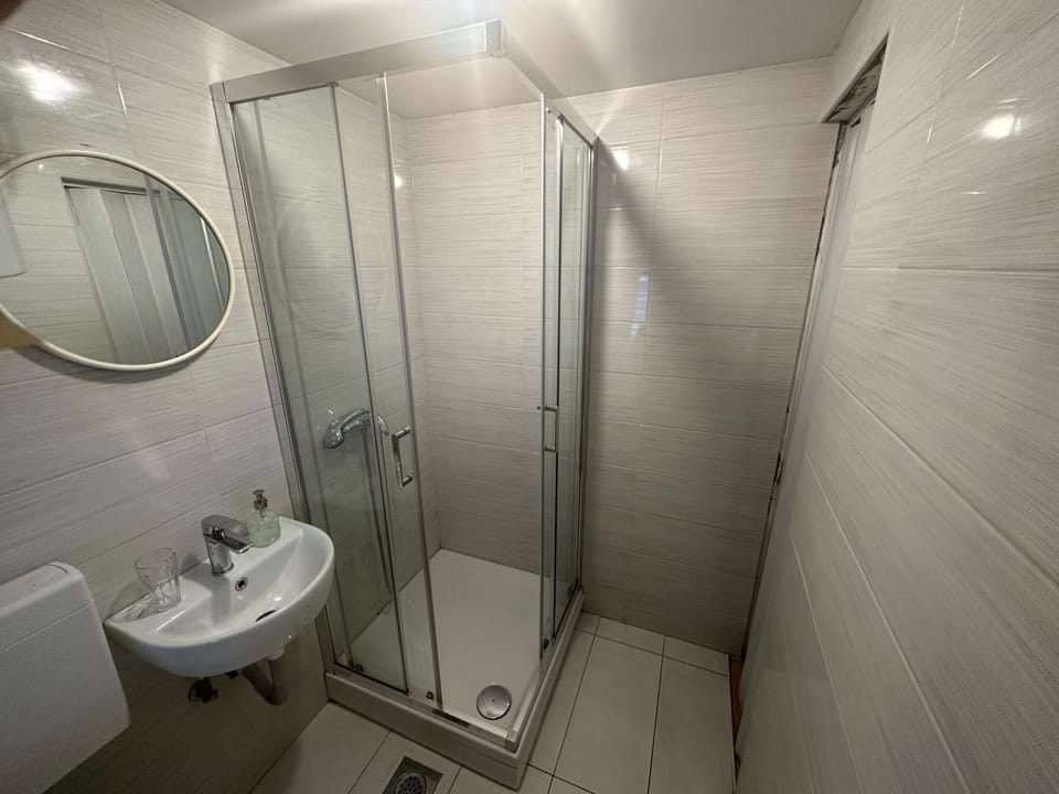 Room Stara vrata Bed and Breakfast in Rijeka