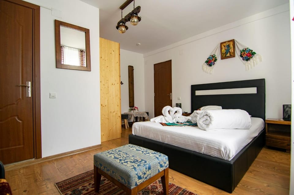 Lacrima Izei Farm Stay in Romania