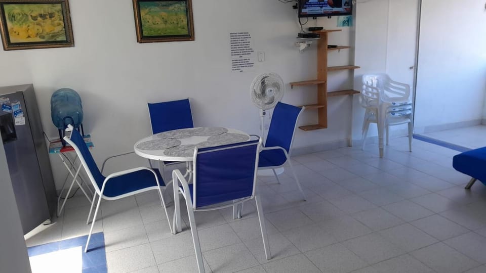 Apartaestudio con parqueadero gratis Apartment in Gaira