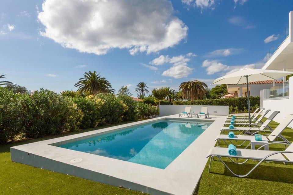 BBQ facilities, BBQ facilities, Garden, Balcony/Terrace, Balcony/Terrace, Beach, Garden view, Swimming pool, Swimming pool
