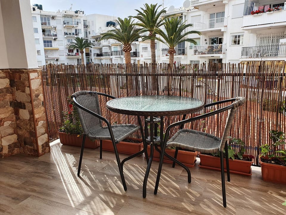 View (from property/room), Balcony/Terrace