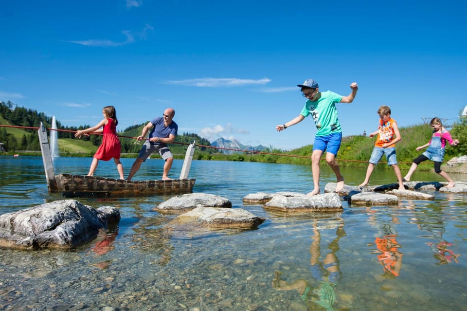Spring, Day, Natural landscape, Activities, Summer, Autumn, Lake view, children, group of guests