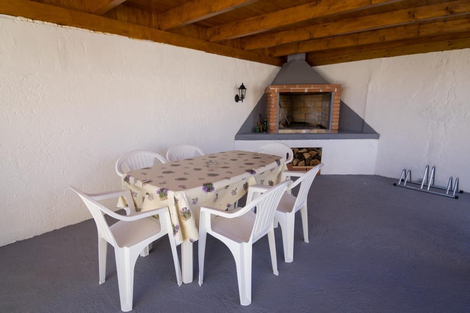 BBQ facilities, Balcony/Terrace