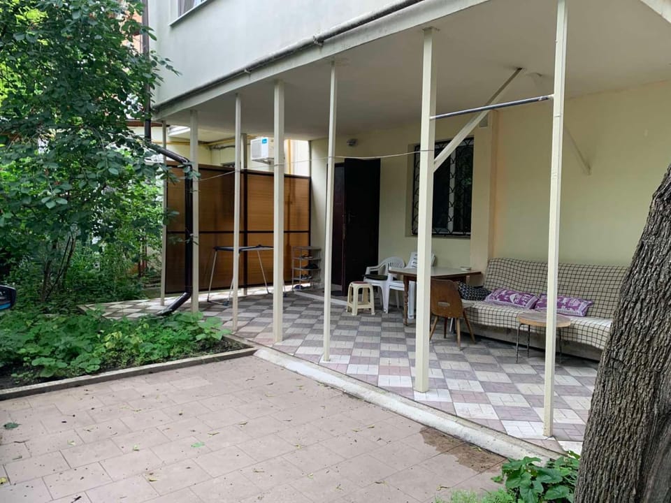 Inner courtyard view