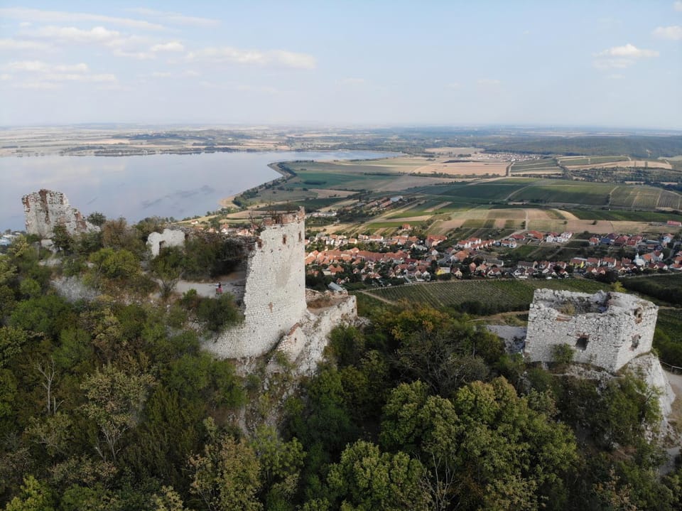 Bird's eye view, City view, Lake view, Landmark view