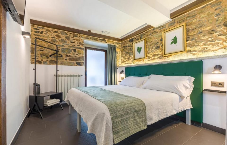 Albergue O Candil Hostel in Galicia