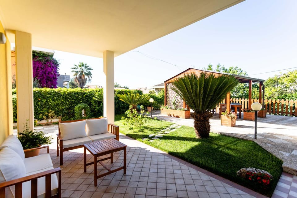 Patio, Garden, Garden view