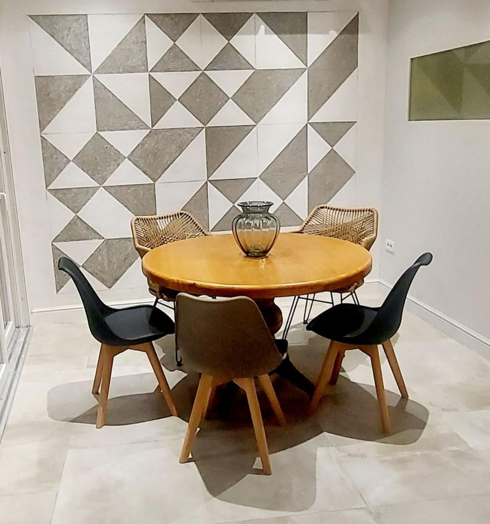 Dining area, Breakfast