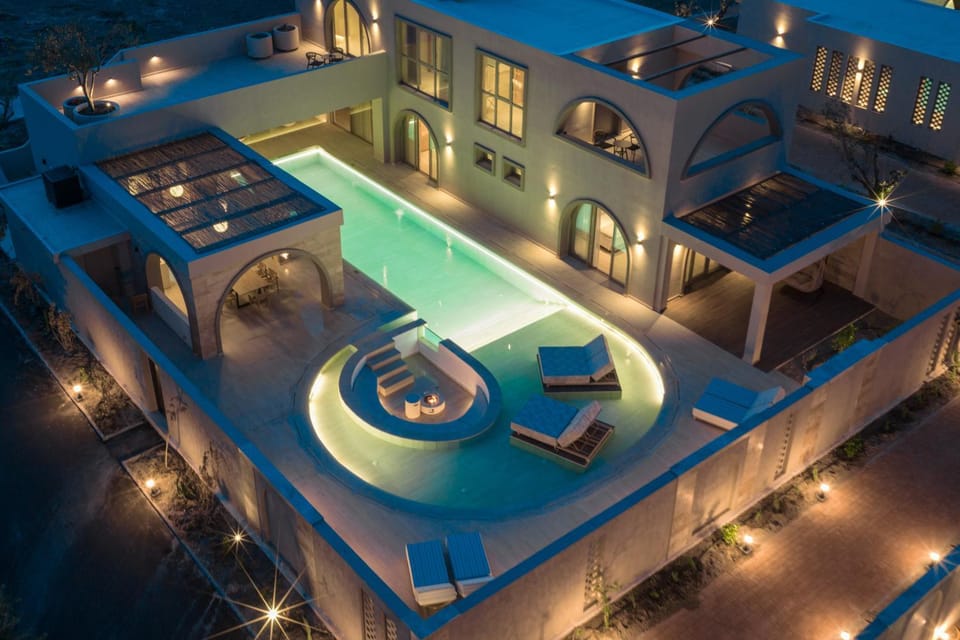 Night, Swimming pool, VIP