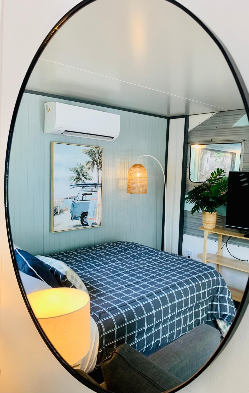 Mornington Peninsula Retro Caravans Campground/ 
RV Resort in Melbourne