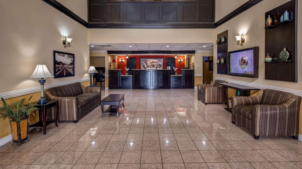 Lobby or reception, On site