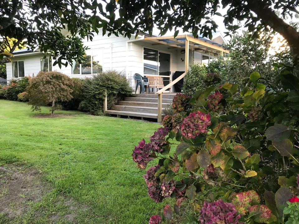 Papa's Paradise Country House in Hawke's Bay