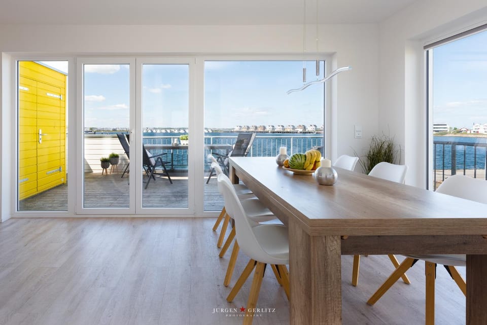 Balcony/Terrace, Dining area