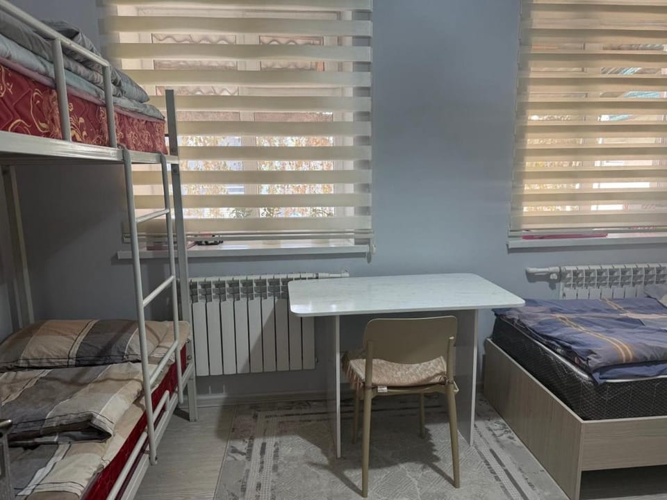 Bed, bunk bed