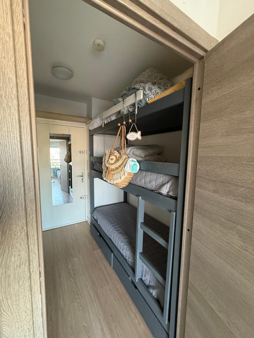 Studio Cabine Vue mer et Port Cabin in Mauguio
