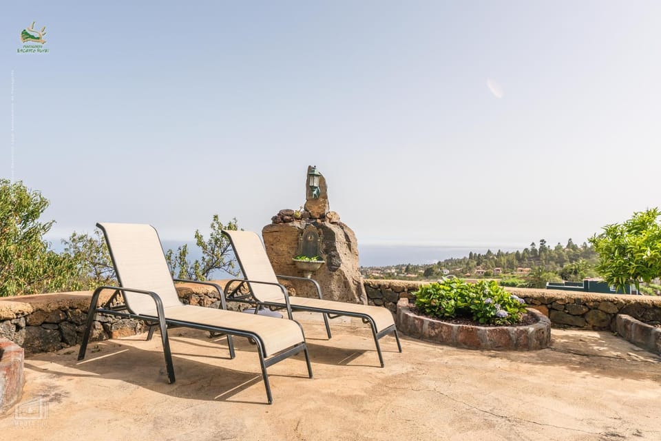 Natural landscape, Balcony/Terrace, Sea view