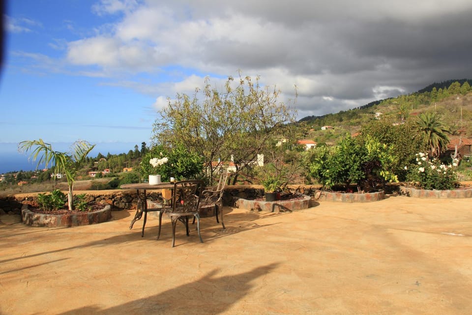 Natural landscape, Balcony/Terrace, Mountain view
