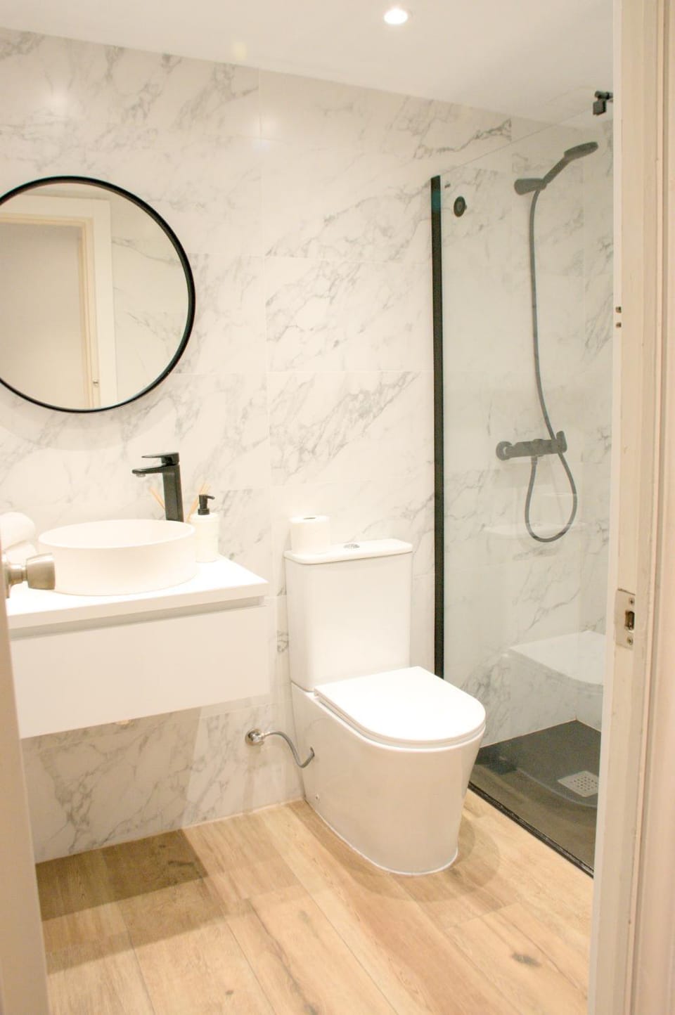 Shower, Toilet, Bathroom