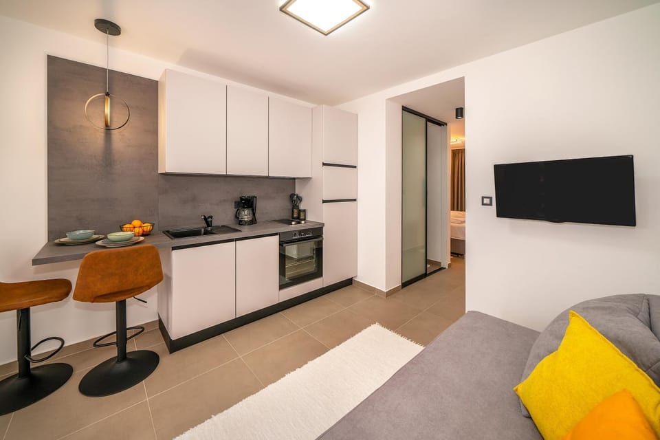 Studio Apartment Katarina with Terrace Apartment in Lika-Senj County