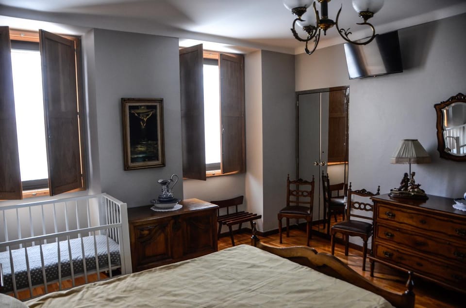 Alminhas House Vacation rental in Portugal