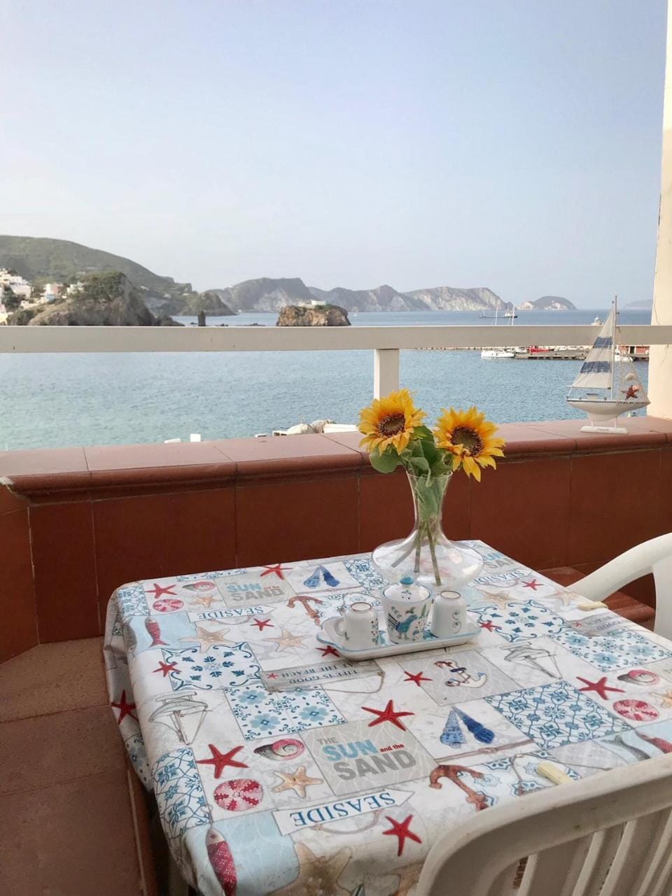 BBQ facilities, Balcony/Terrace, Beach, Sea view