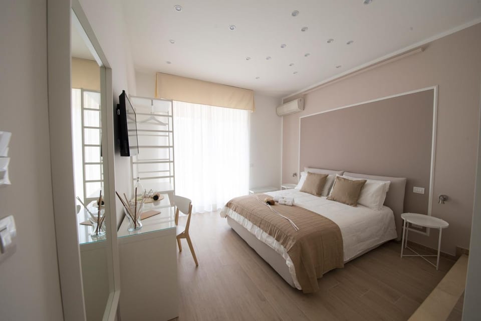 Chérie B&B - Salerno Bed and Breakfast in Salerno