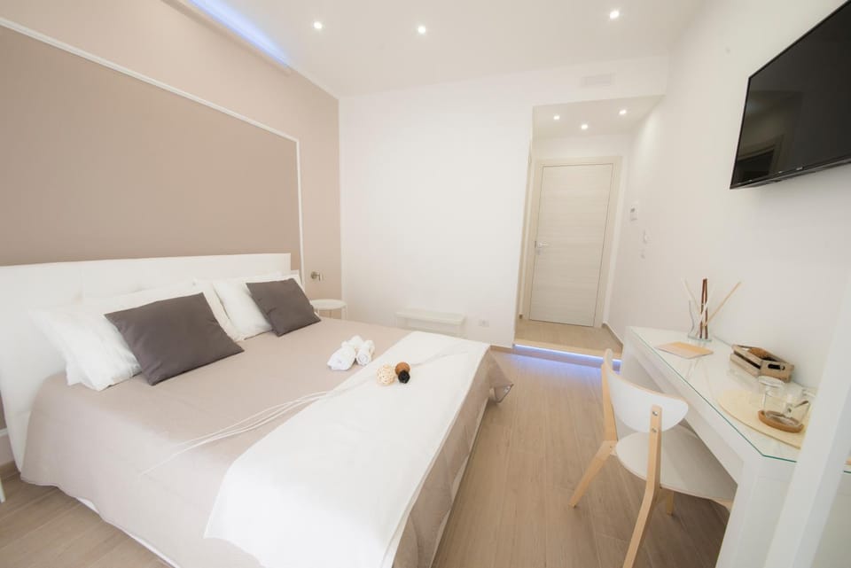 Chérie B&B - Salerno Bed and Breakfast in Salerno