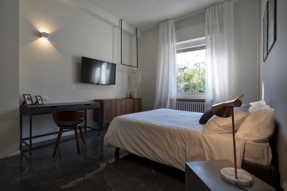 Suite Vogue Stazione Apartment in Lombardy