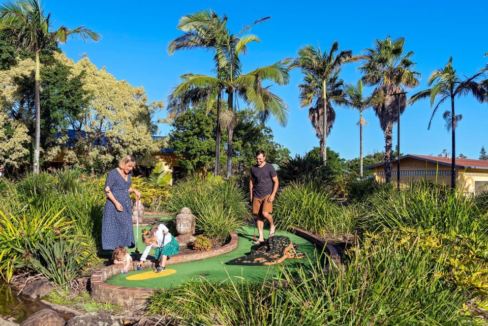 Children play ground, Minigolf