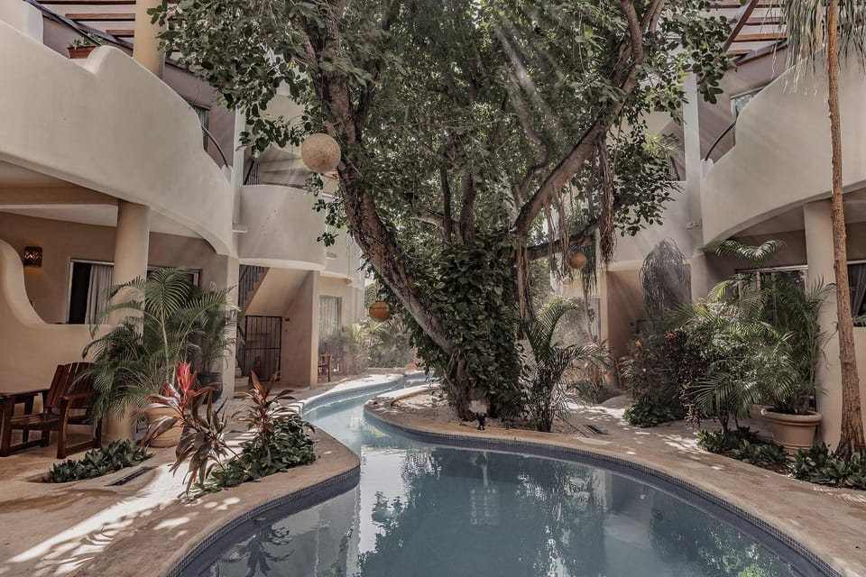 Swimming pool