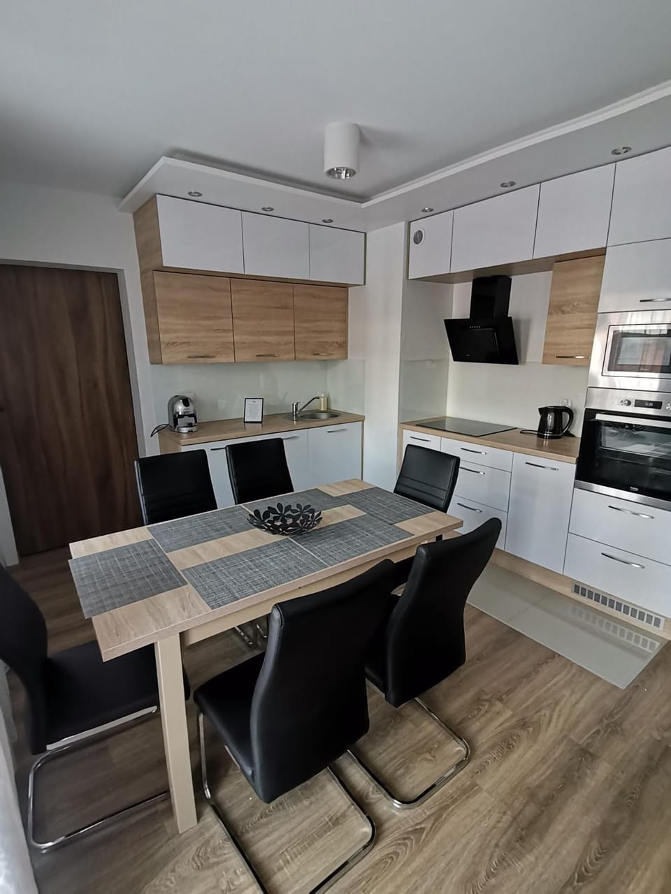 Apartament Dmowskiego - Kępa Mieszczańska Apartment in Wroclaw