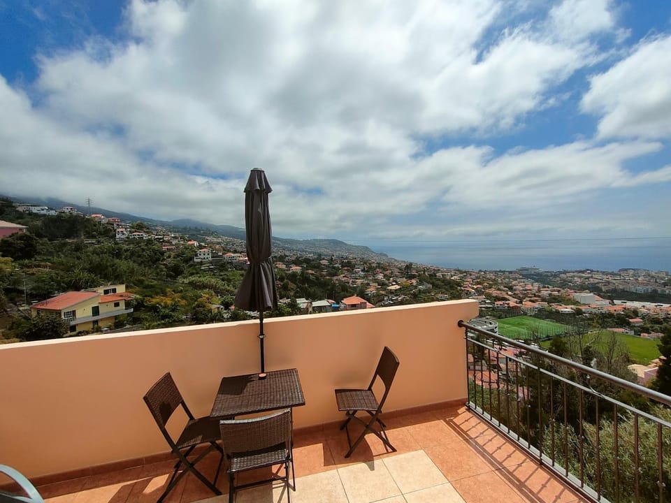 Costa Residence Funchal View House in Funchal