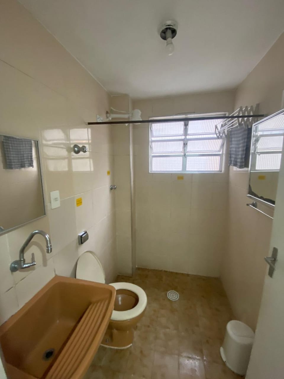 Sala-living/ 1 quadra da praia Apartment in Santos