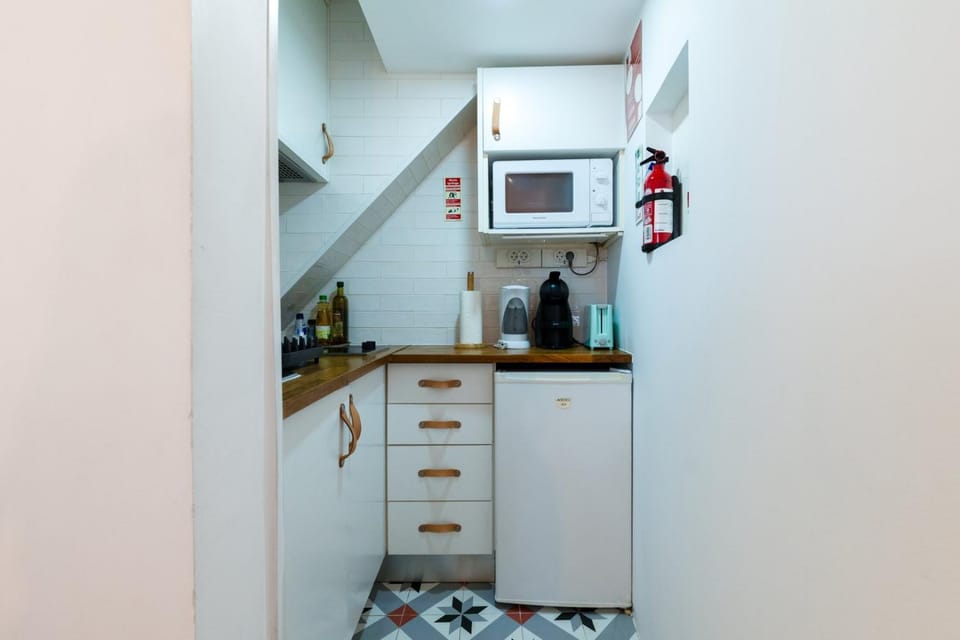 Studio Basement flat in the heart of alfama Apartment in Lisbon