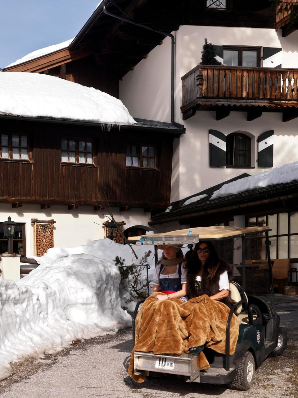 Property building, Activities, Winter