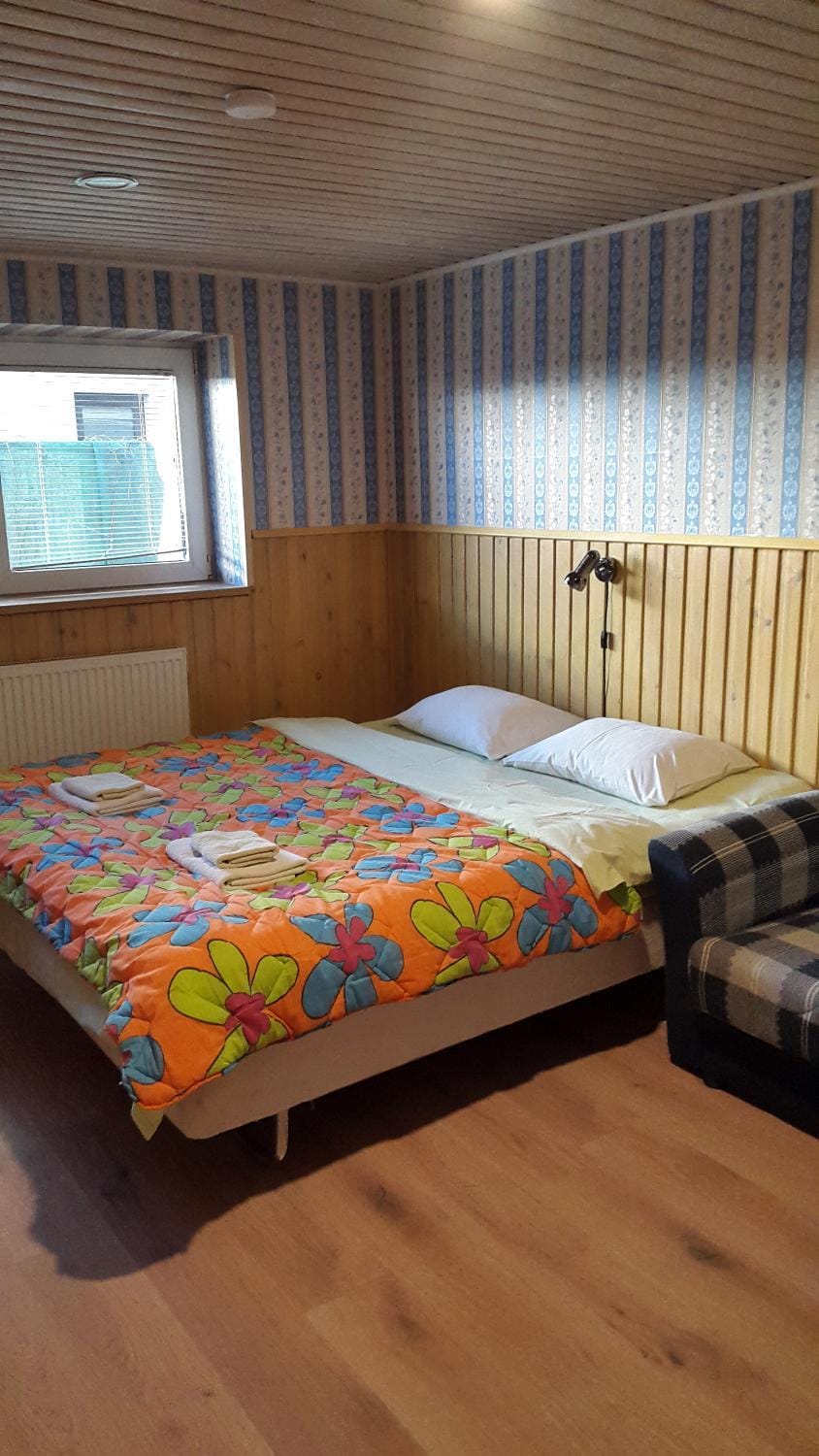 Photo of the whole room