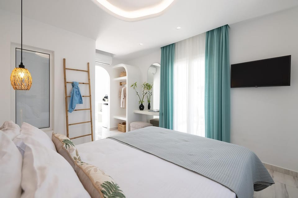 Iades Studios & Apartments Apartment in Naxos, Naxos and Lesser Cyclades, Greece