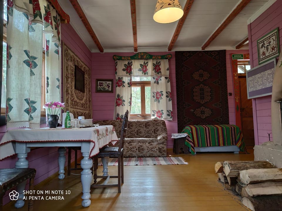 Kiermusy Dworek nad Łąkami Bed and Breakfast in Poland