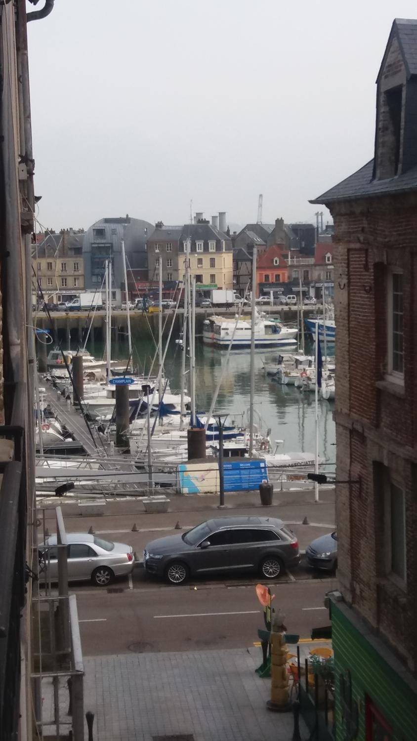 Le BETHENCOURT Apartment in Dieppe