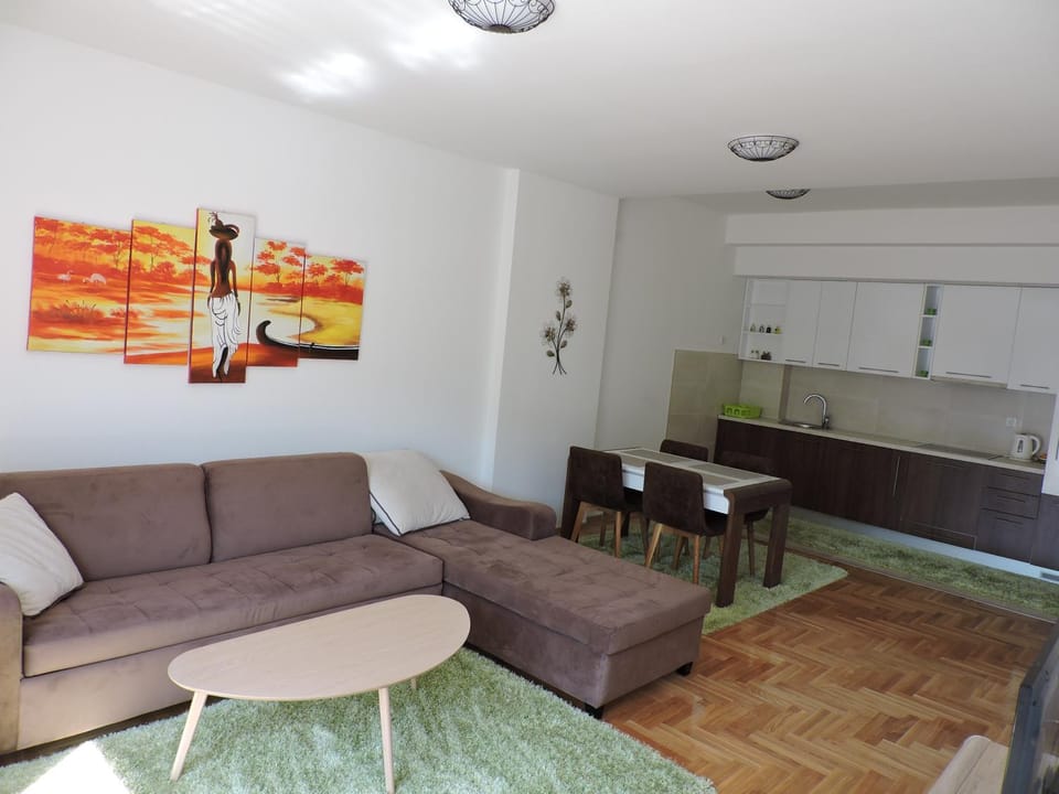Nihon Apartment in Dubrovnik-Neretva County