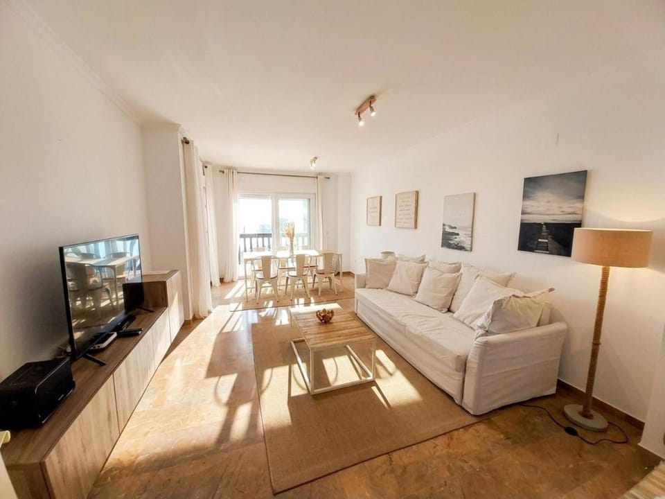 Seaview Puerta del Mar first line beach Apartment in Sitio de Calahonda