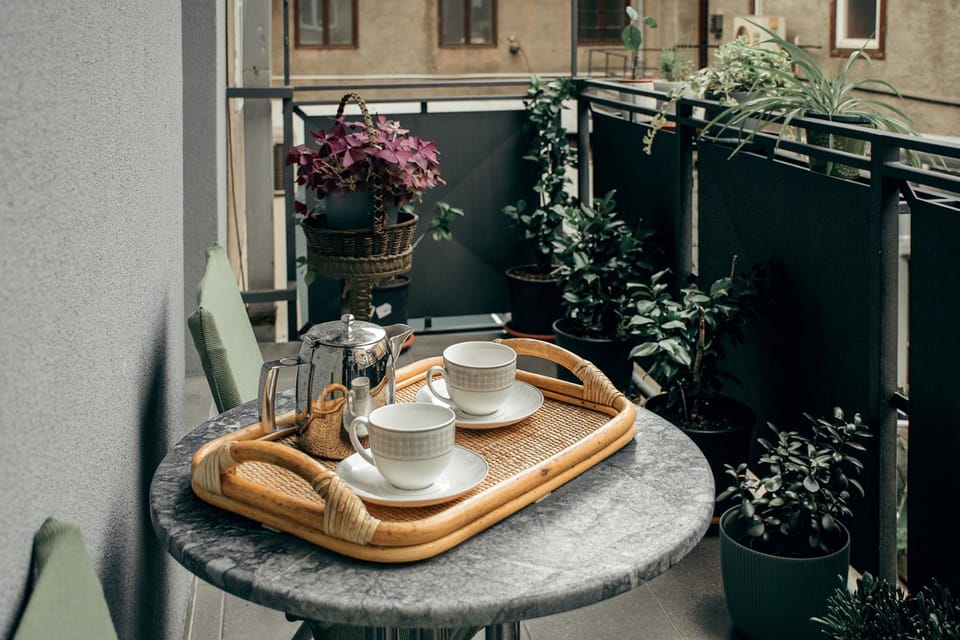 Balcony/Terrace, Inner courtyard view