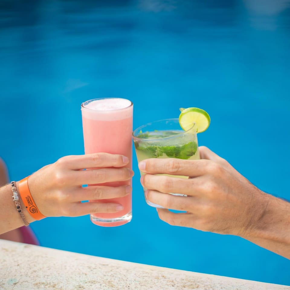 Drinks, Alcoholic drinks