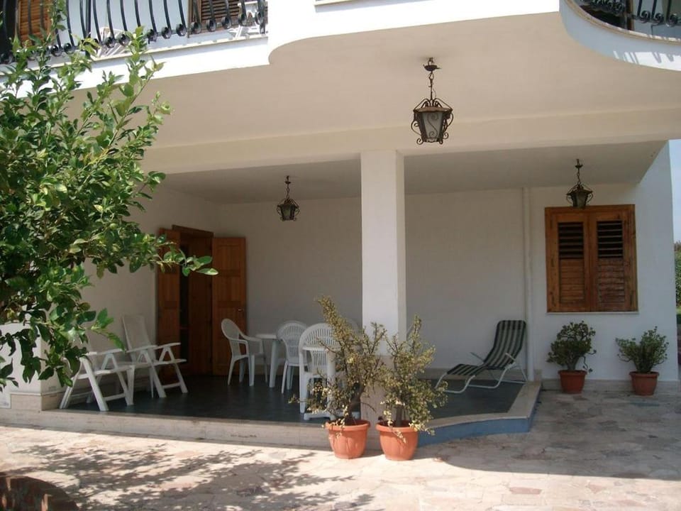Appartamento in villa a Fontane Bianche Apartment in Fontane Bianche