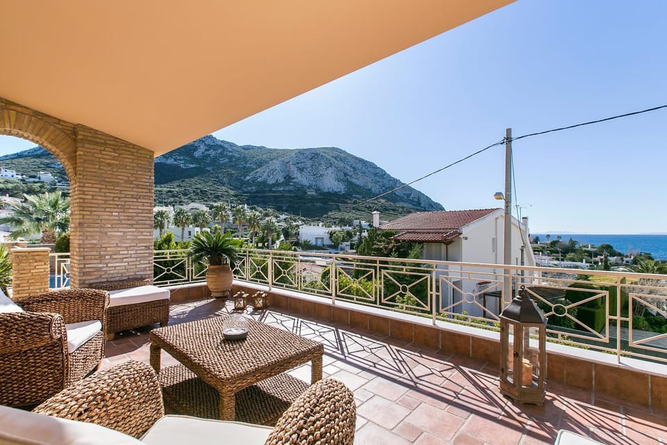 Patio, Day, Natural landscape, View (from property/room), Balcony/Terrace, Seating area, Mountain view, Sea view