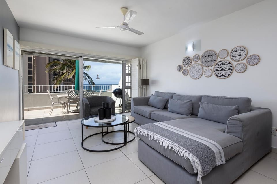 Balcony/Terrace, Living room
