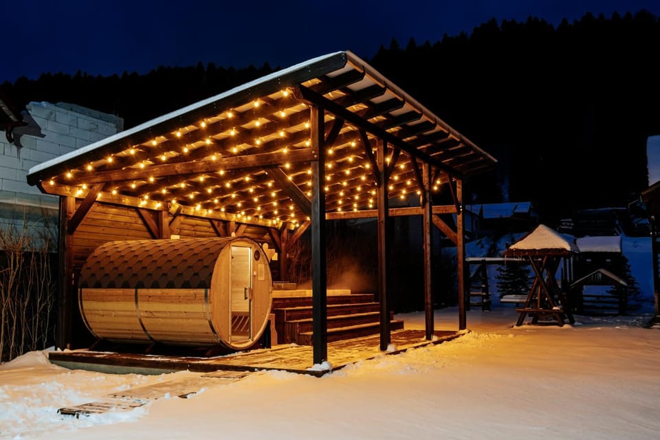 Pension Valeria Bed and Breakfast in Romania