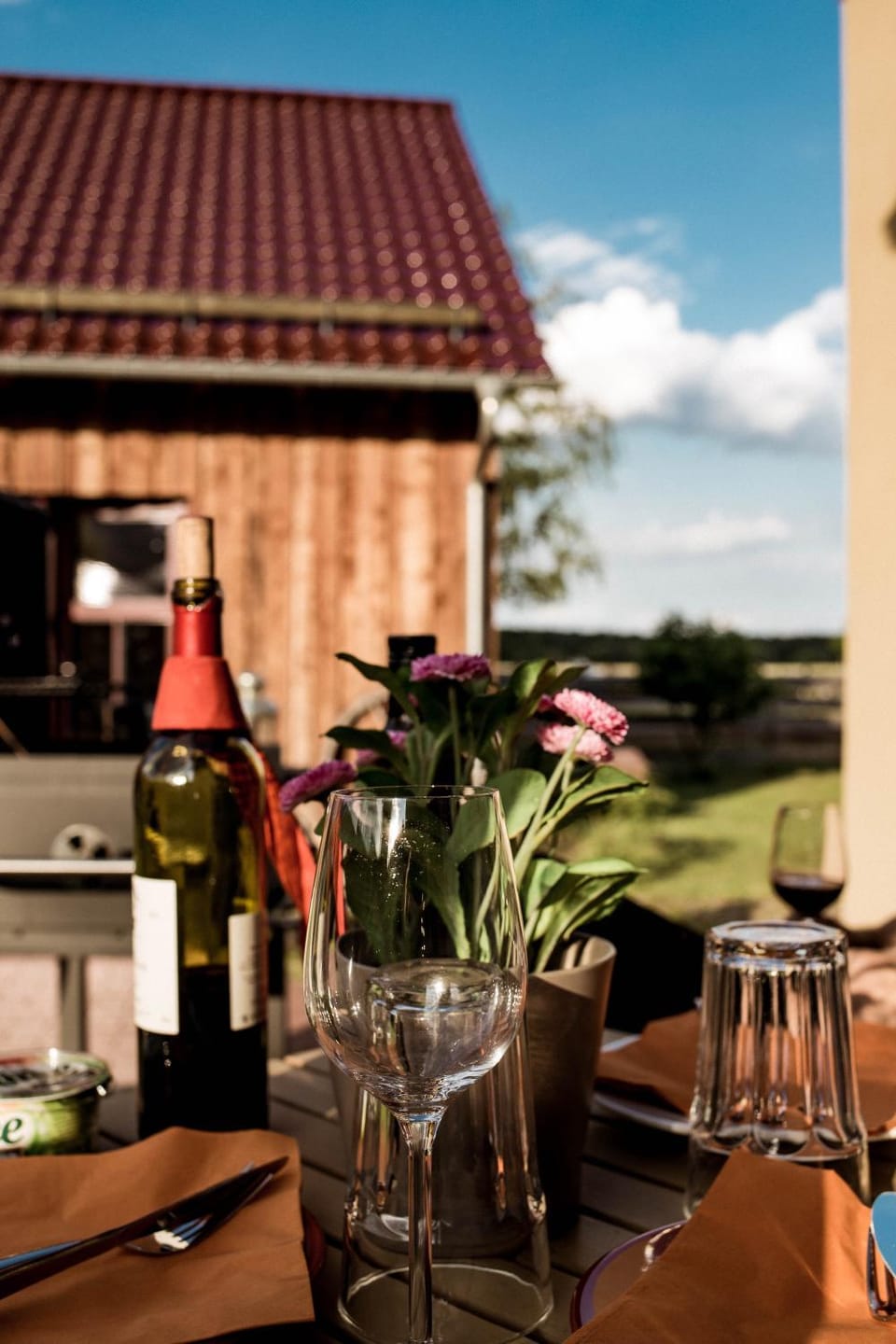 Patio, BBQ facilities, Garden, Balcony/Terrace