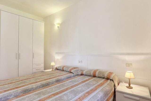 Property building, Living room, Bedroom