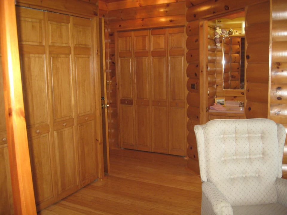 Serenity On The Lake Apartment in Cayuga Lake